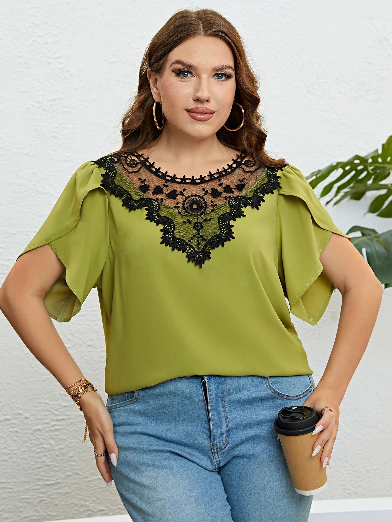 Evi | Zomerse Blouse met Kant