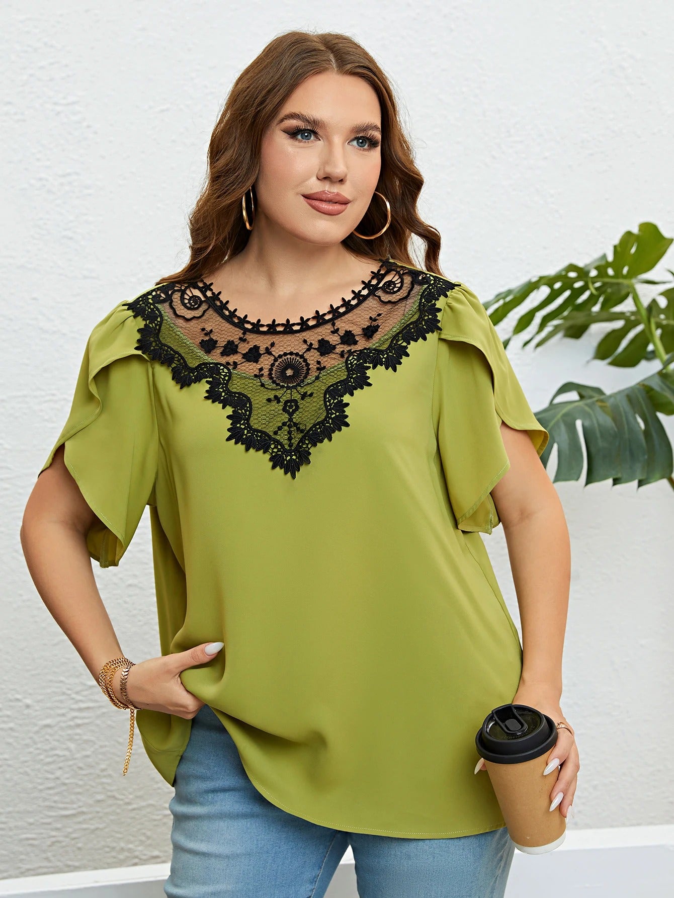 Evi | Zomerse Blouse met Kant